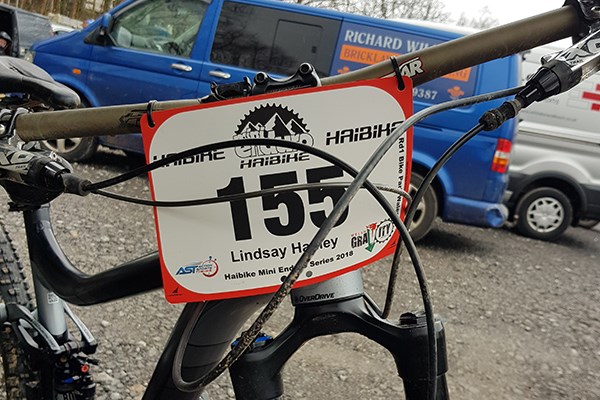 Lindsay before stage one with her bike 